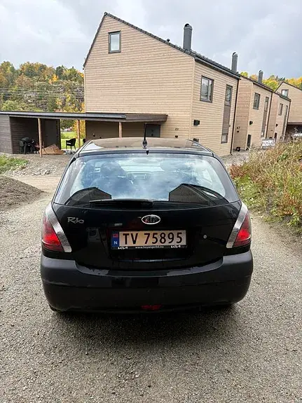 Kia Rio 2007 photo 4