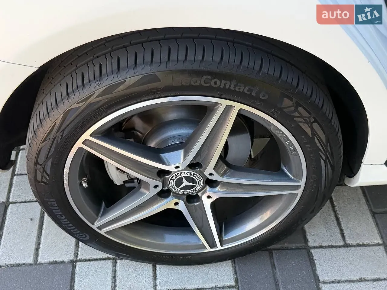 Mercedes-Benz C-Class 2018 photo 5