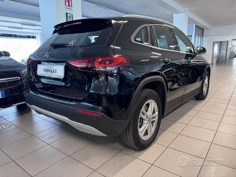 Mercedes-Benz Gla 2023 photo 3