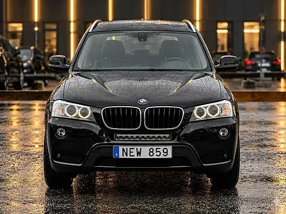 BMW X3 2013 photo 2