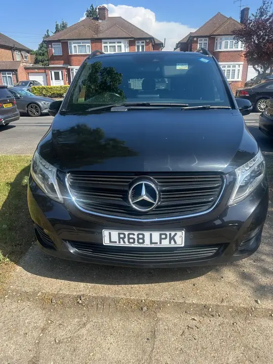Mercedes-Benz V-Class 2018 photo 2