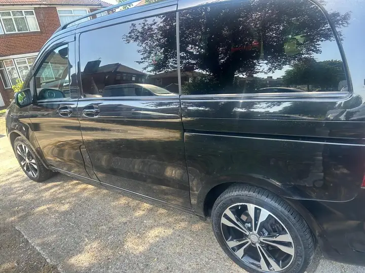 Mercedes-Benz V-Class 2018 photo 4