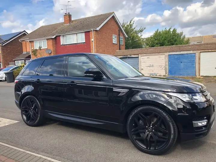 Land Rover Range Rover Sport 2017 photo 4
