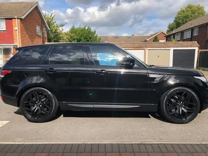Land Rover Range Rover Sport 2017 photo 3