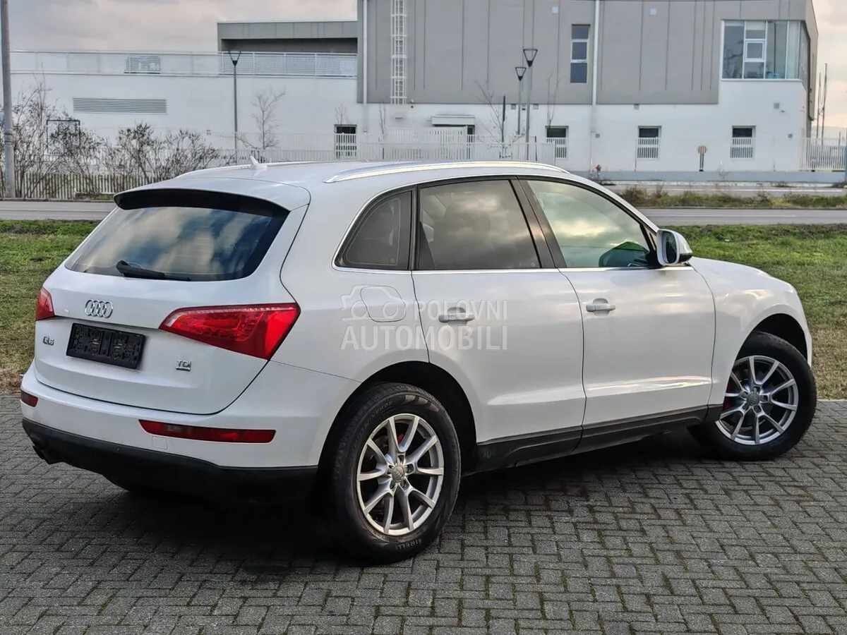 Audi Q5 2012 photo 5