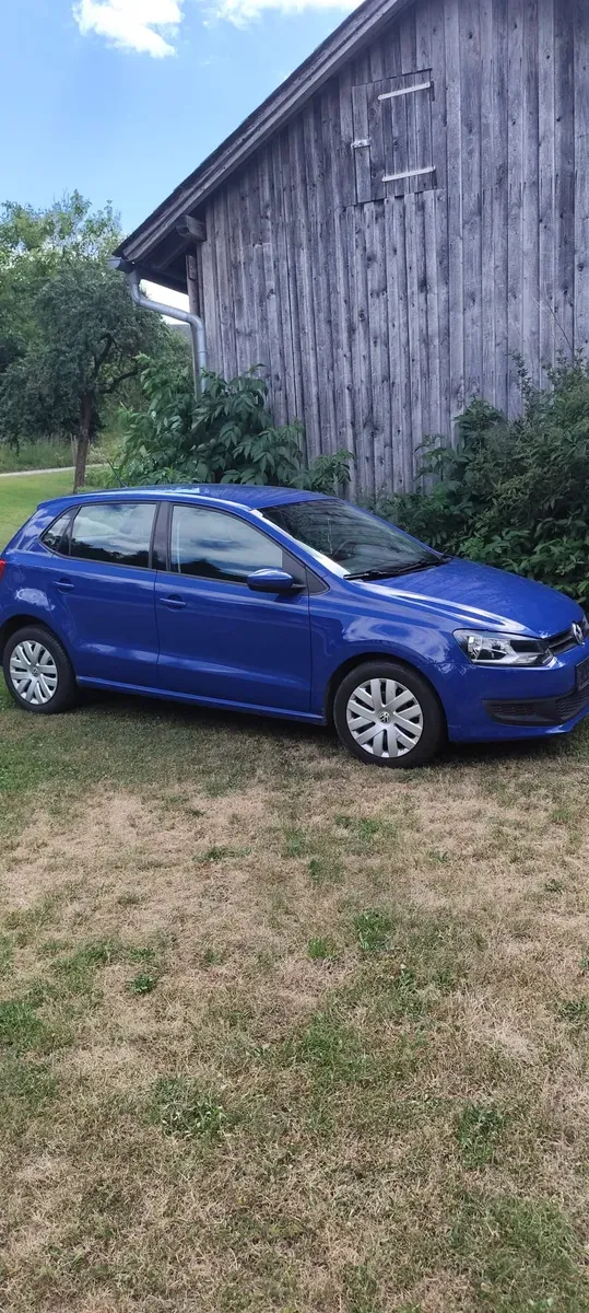 Volkswagen Polo 2009 photo 2