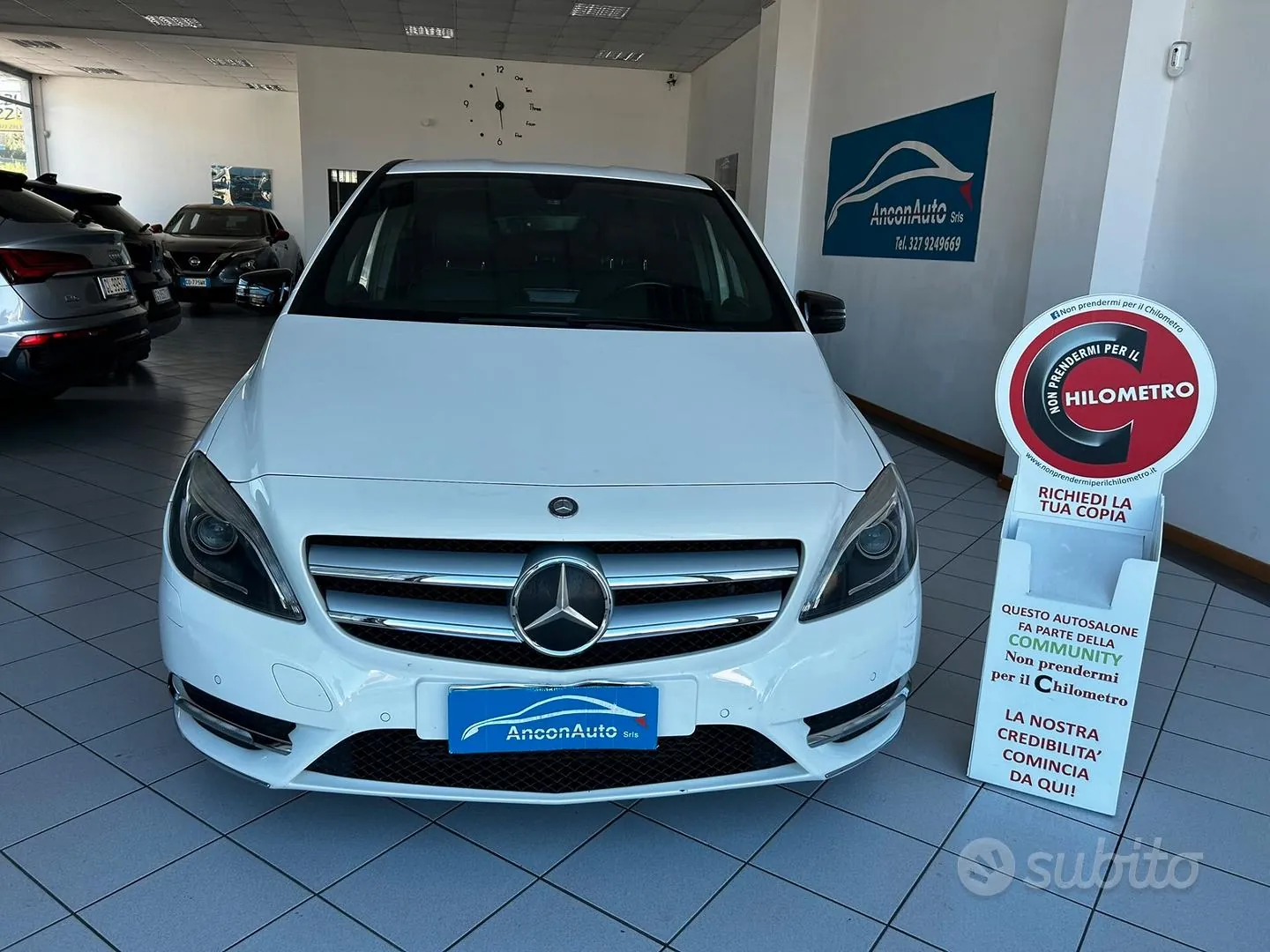 Mercedes-Benz B-Class 2012 photo 2