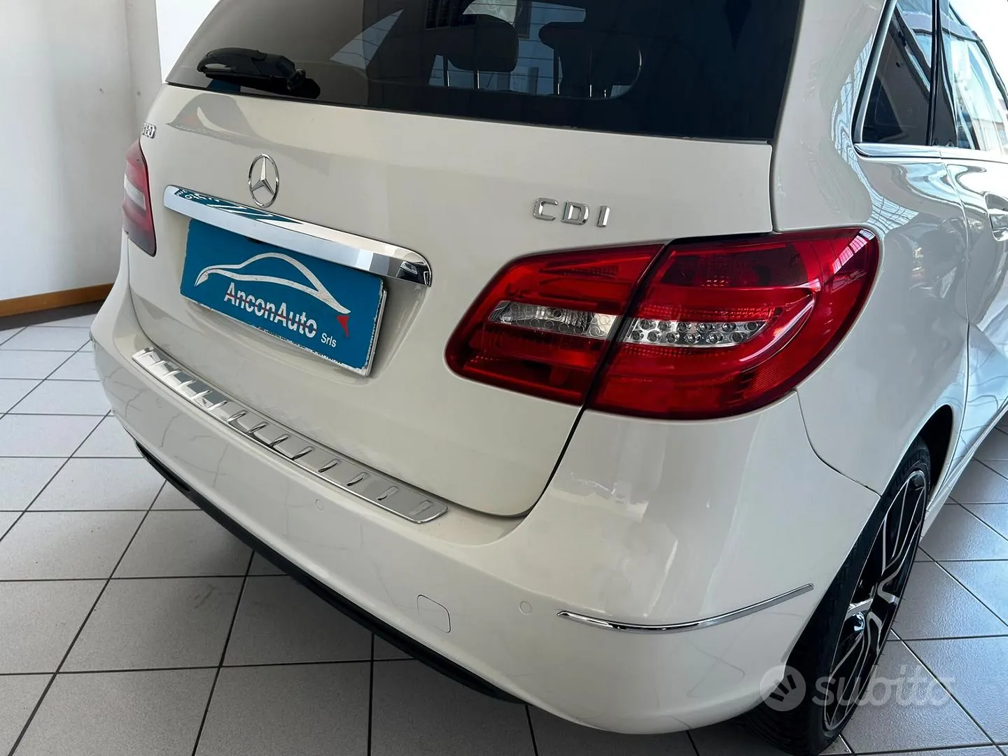 Mercedes-Benz B-Class 2012 photo 5