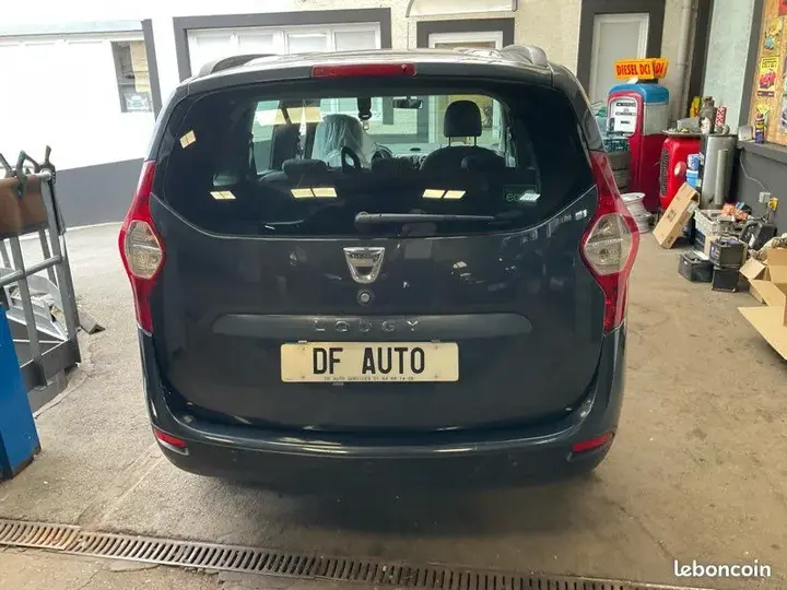 Dacia Lodgy 2012 photo 4