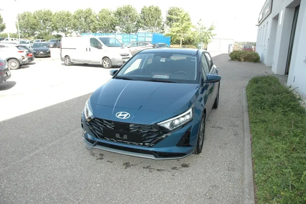Hyundai I20