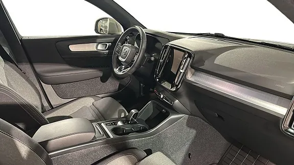 Volvo Xc40 2024 photo 4