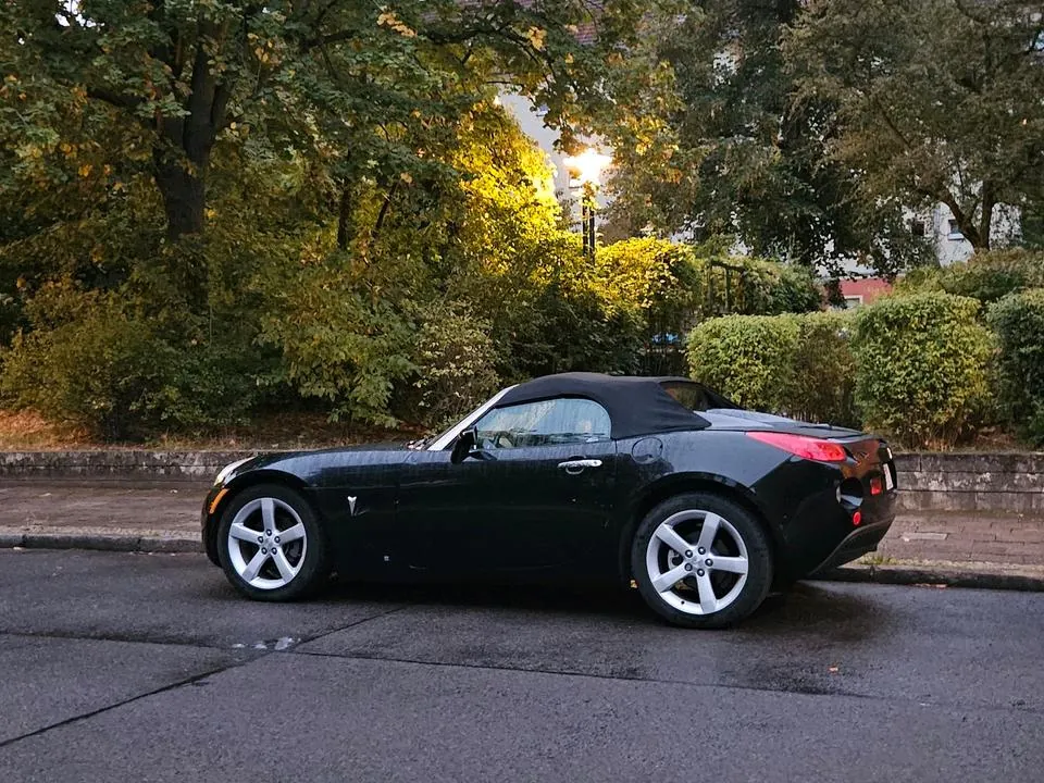 Pontiac Solstice