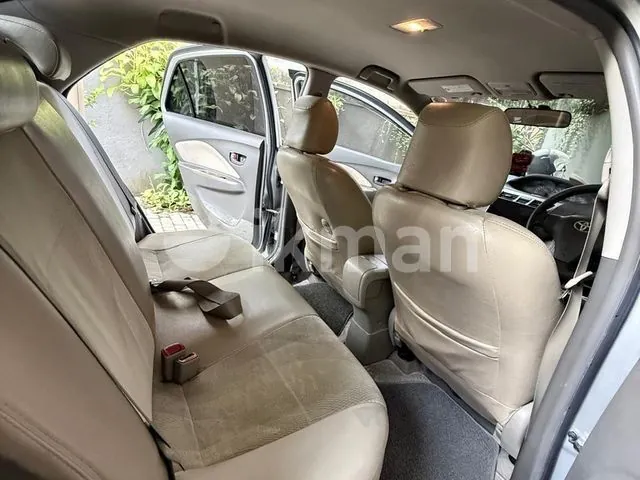 Toyota Belta 2009 photo 3