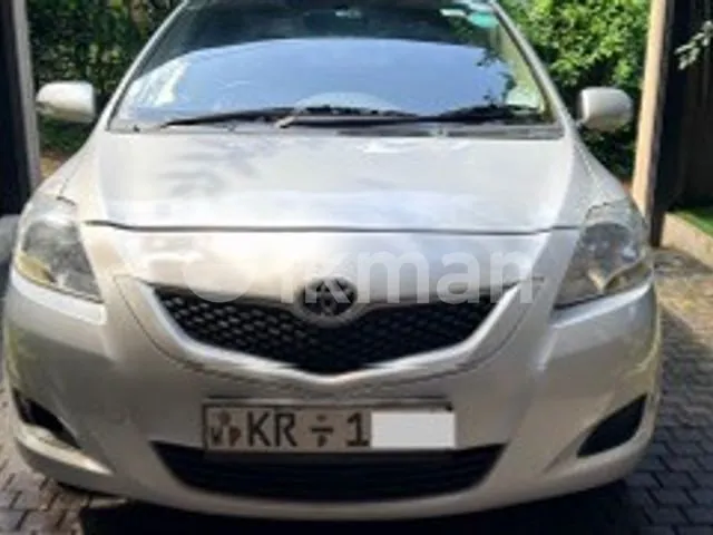 Toyota Belta 2009 photo 5