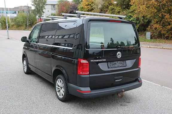 Volkswagen Transporter 2018 photo 4