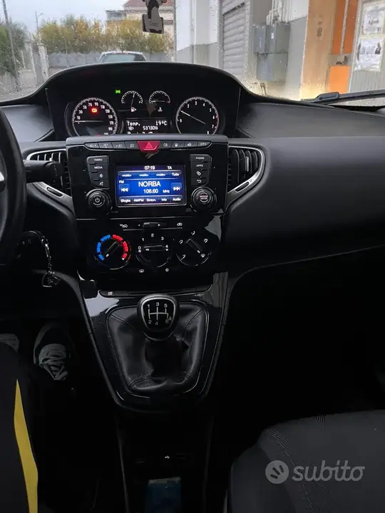 Lancia Ypsilon 2019 photo 4