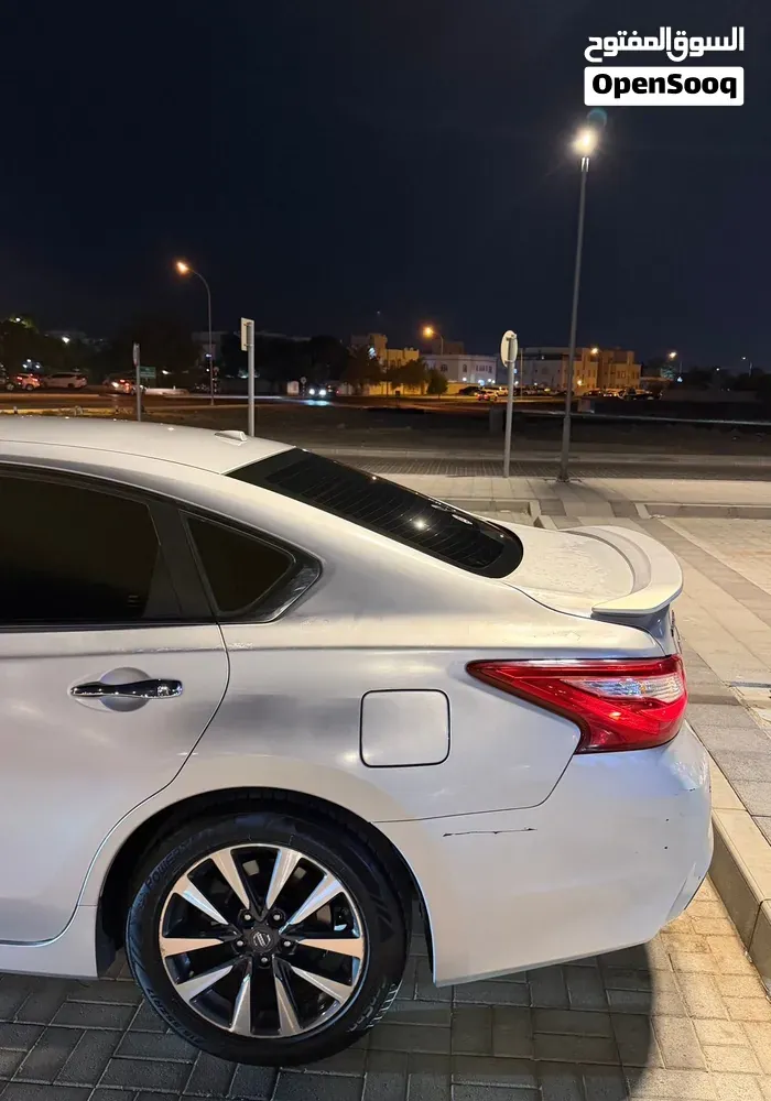 Nissan Altima 2017 photo 3