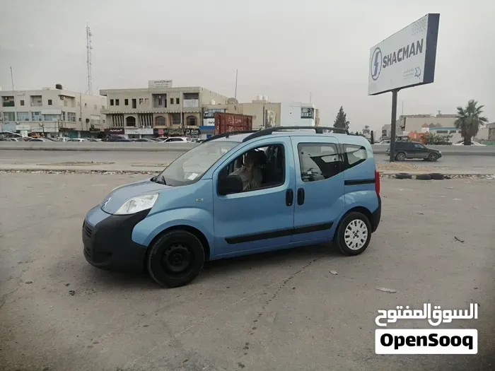 Citroen Nemo 2013 photo 2