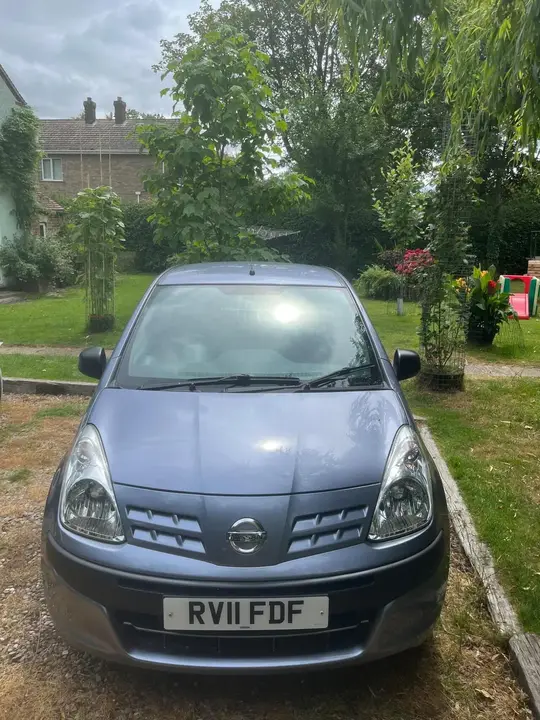 Nissan Pixo
