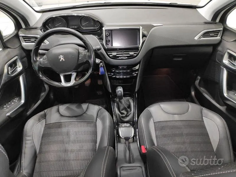 Peugeot 2008 2017 photo 4