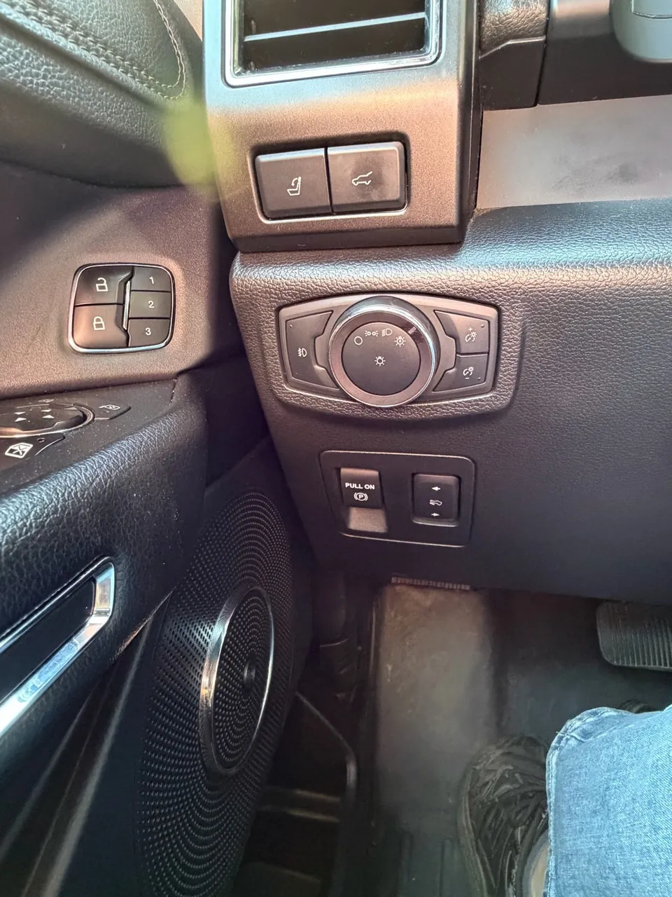 Ford Expedition 2019 photo 4