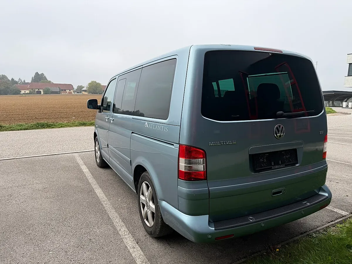 Volkswagen Multivan 2008 photo 3