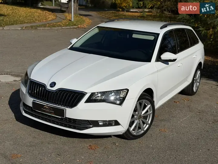 Skoda Superb 2016 photo 3