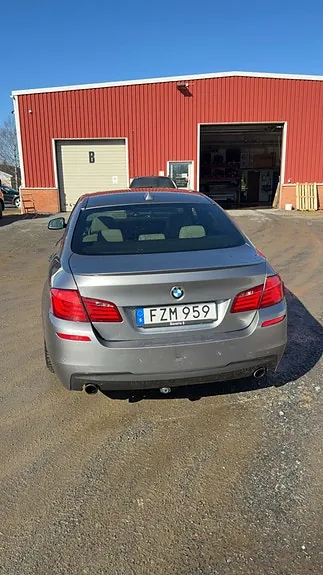 BMW 535I 2011 photo 2