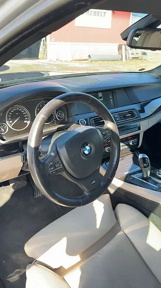 BMW 535I 2011 photo 4