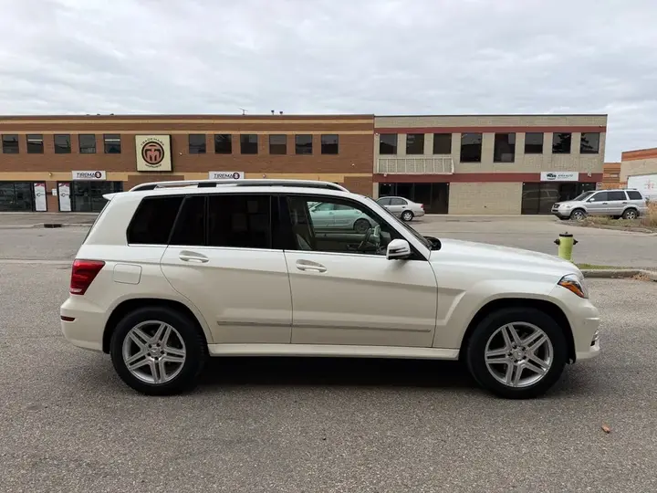 Mercedes-Benz Glk Class 2014 photo 5