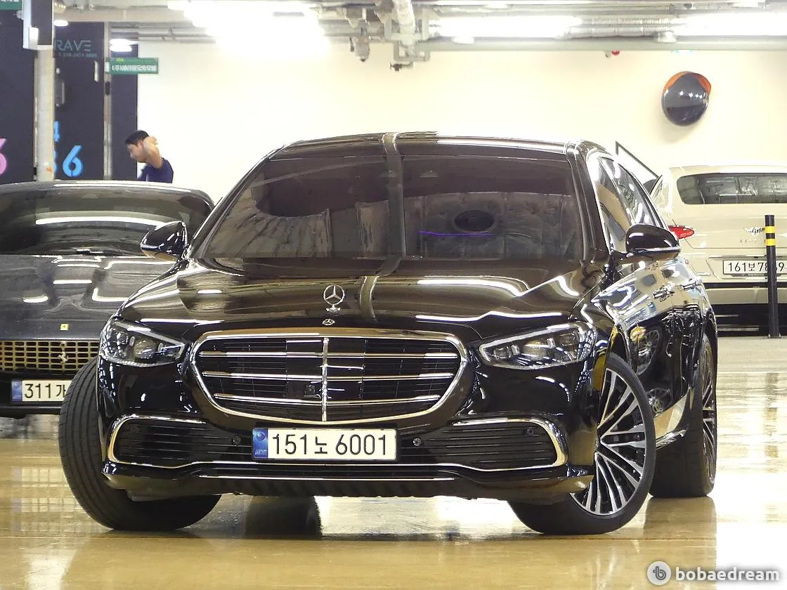 Mercedes-Benz S580L