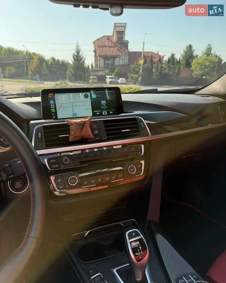 BMW 3 Series 2017 photo 5