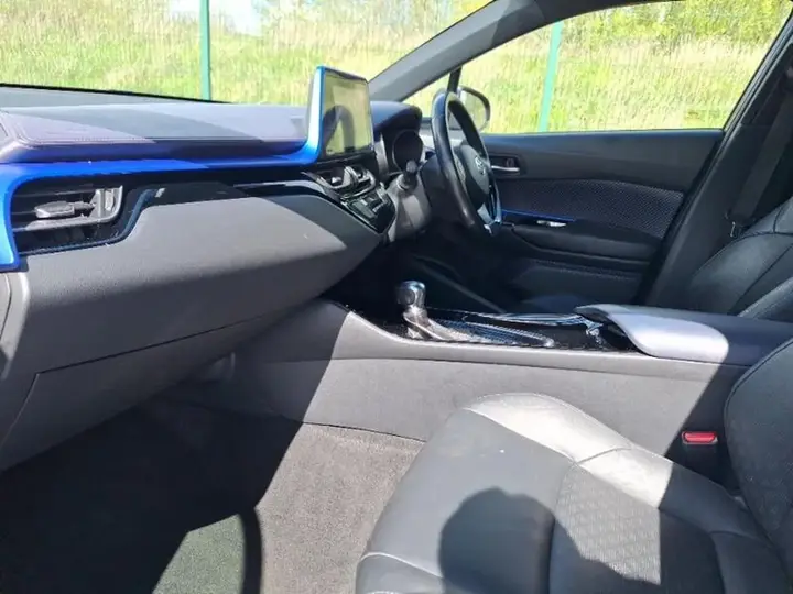 Toyota C-Hr 2017 photo 5