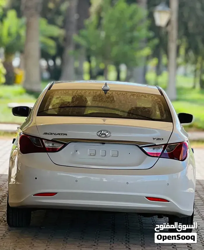 Hyundai Sonata 2012 photo 4