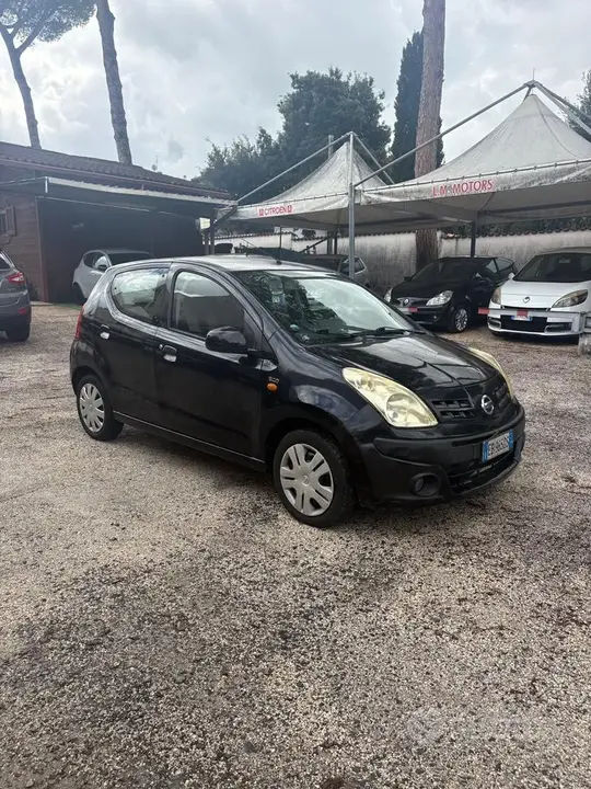 Nissan Pixo 2010 photo 3