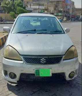 Suzuki Liana