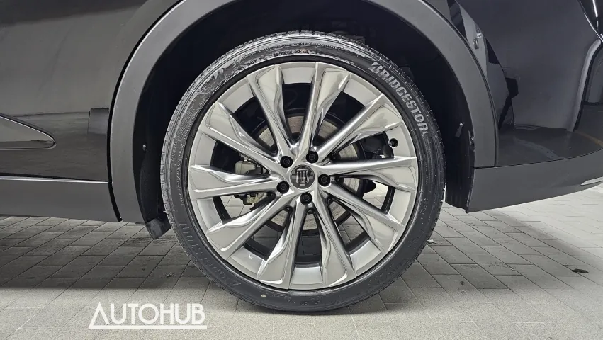 Toyota Crown 2023 photo 5