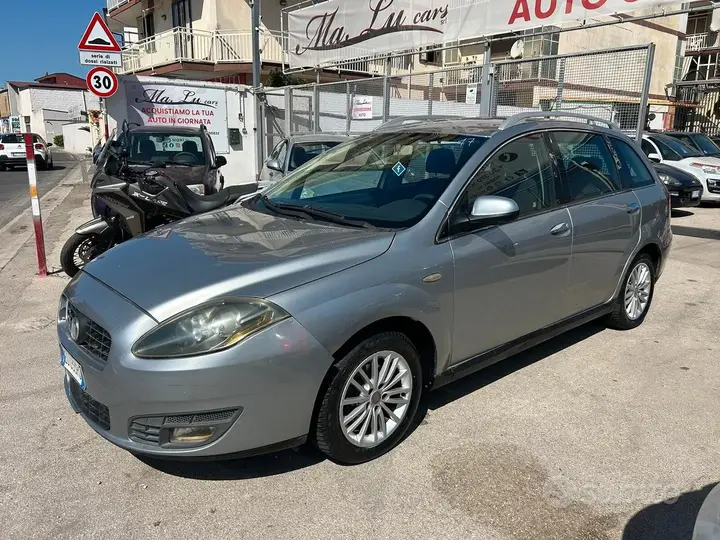 Fiat Croma 2010 photo 3