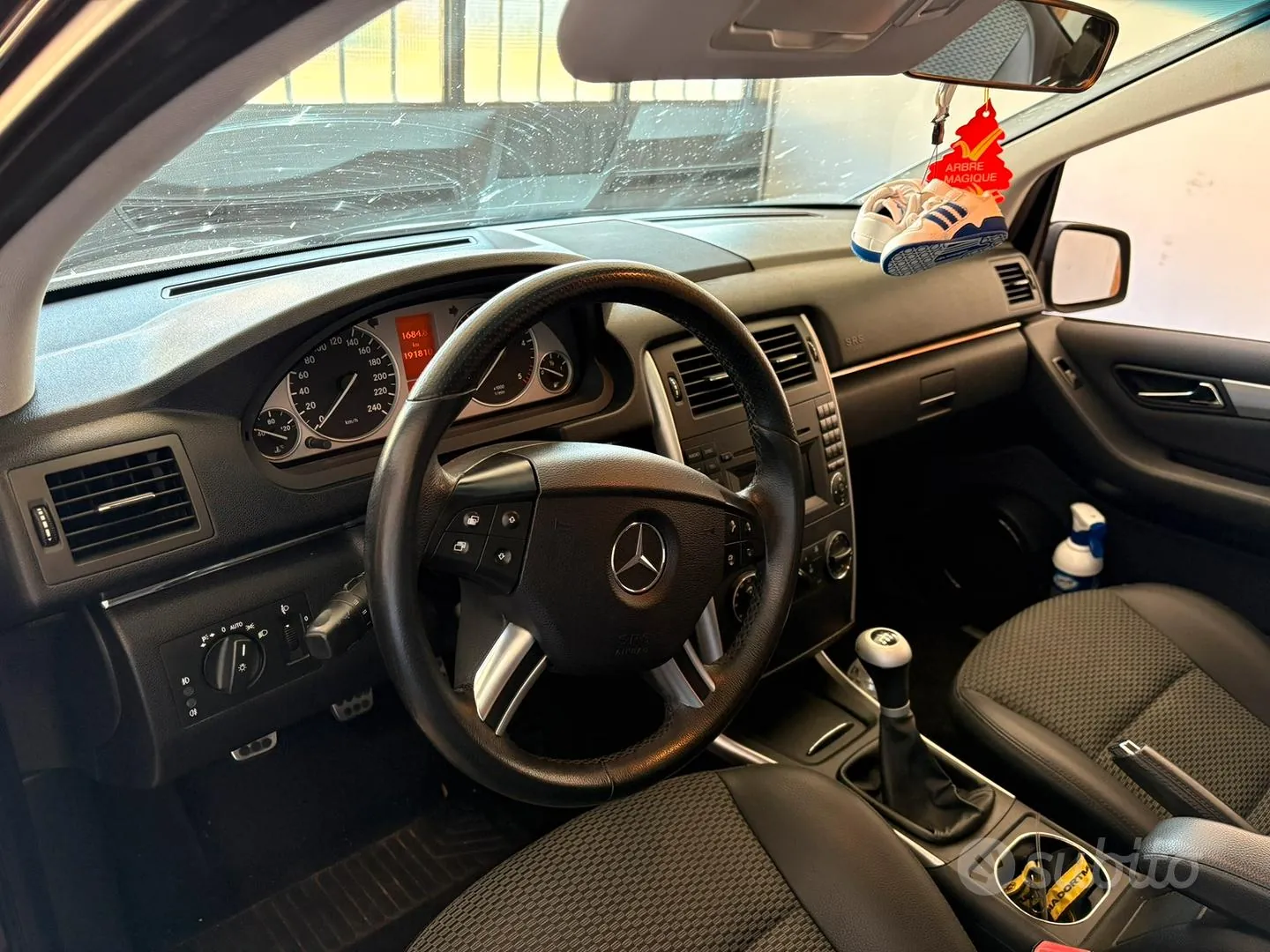 Mercedes-Benz B200 Sport 2009 photo 4