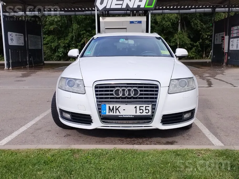Audi A6 2010 photo 4