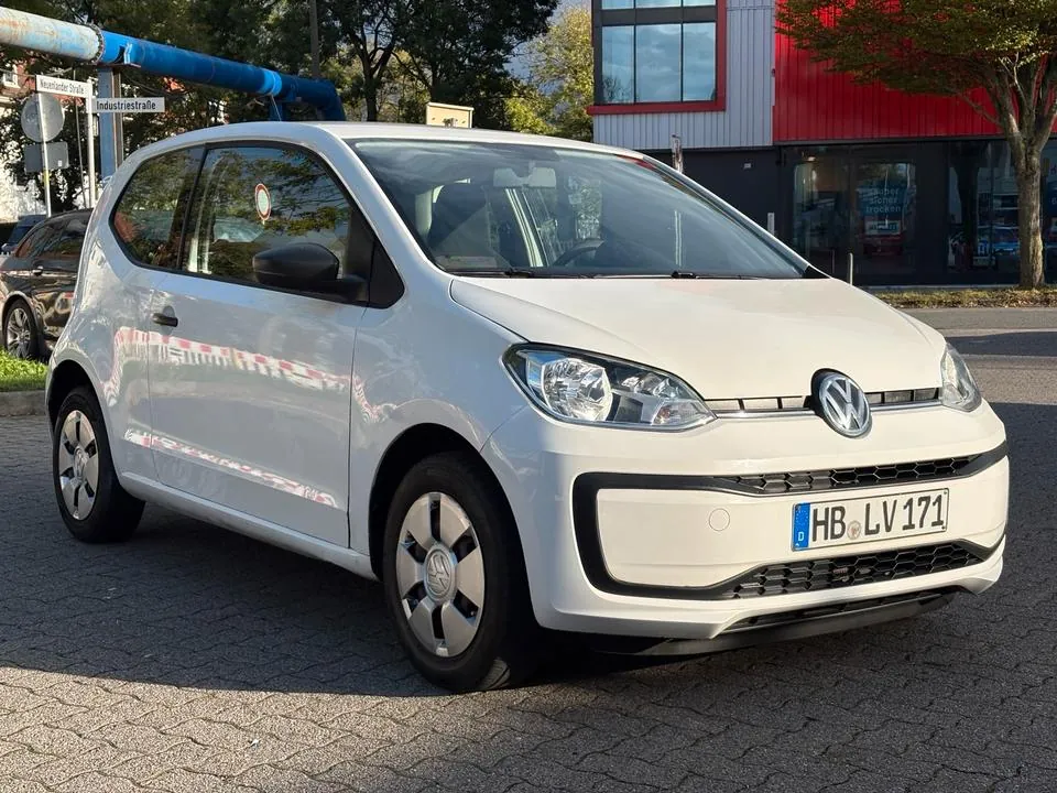 Volkswagen Up