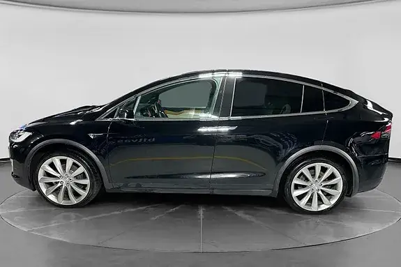 Tesla Model X 2019 photo 2