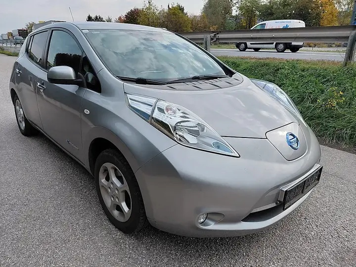 Nissan Leaf 2017 photo 3