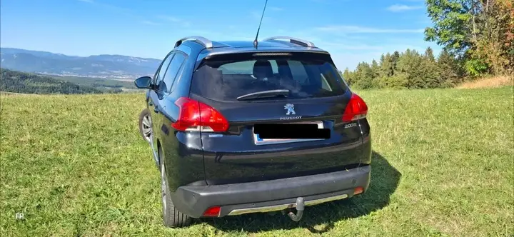 Peugeot 2008 2015 photo 2