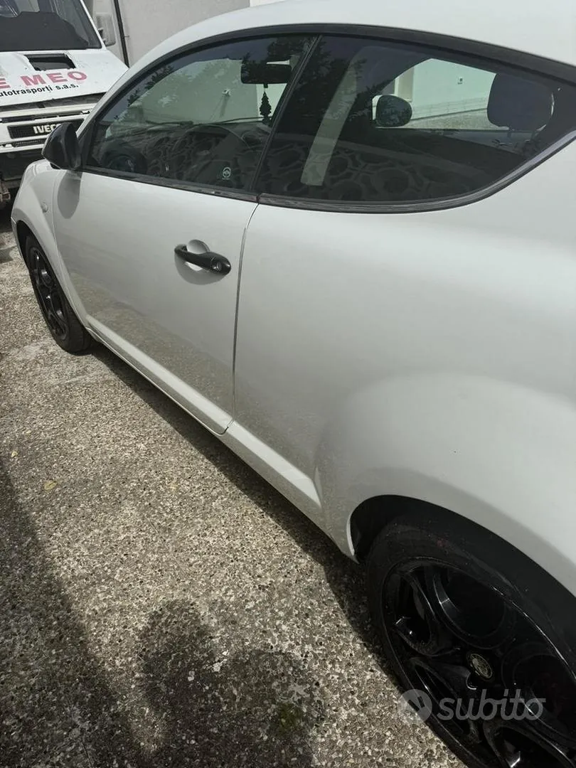 Alfa Romeo Mito 2009 photo 2