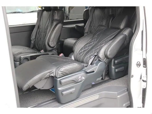 Toyota Hiace Wagon 2026 photo 5