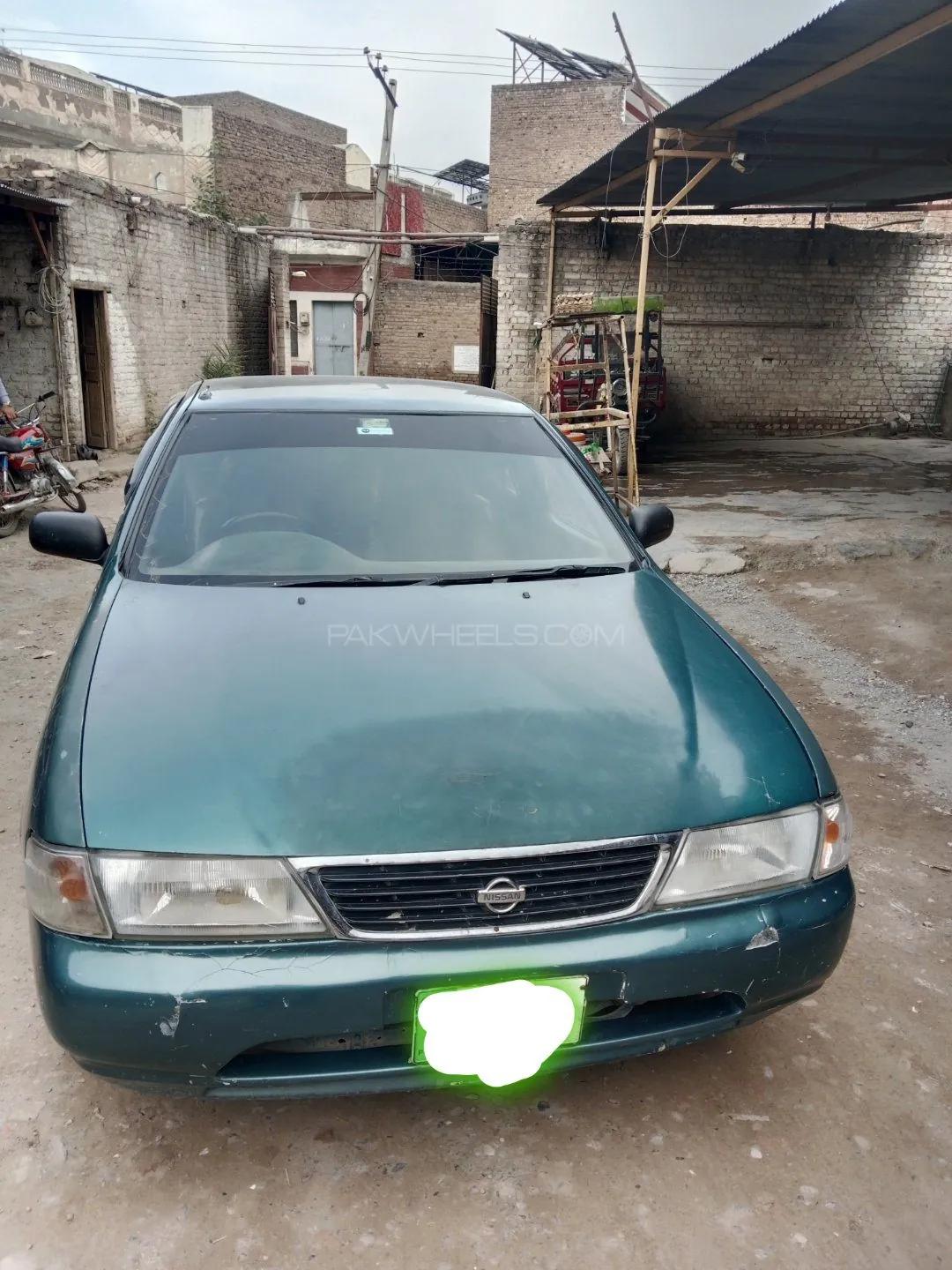 Nissan Sunny