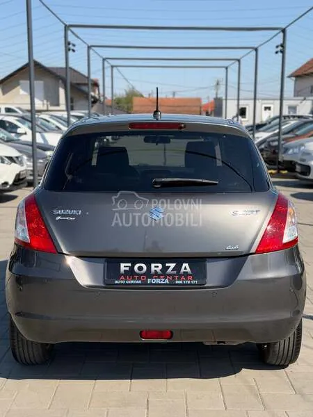 Suzuki Swift 2010 photo 5