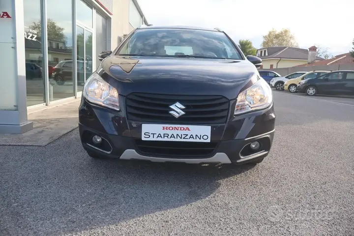 Suzuki S-Cross