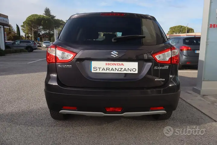 Suzuki S-Cross 2014 photo 4